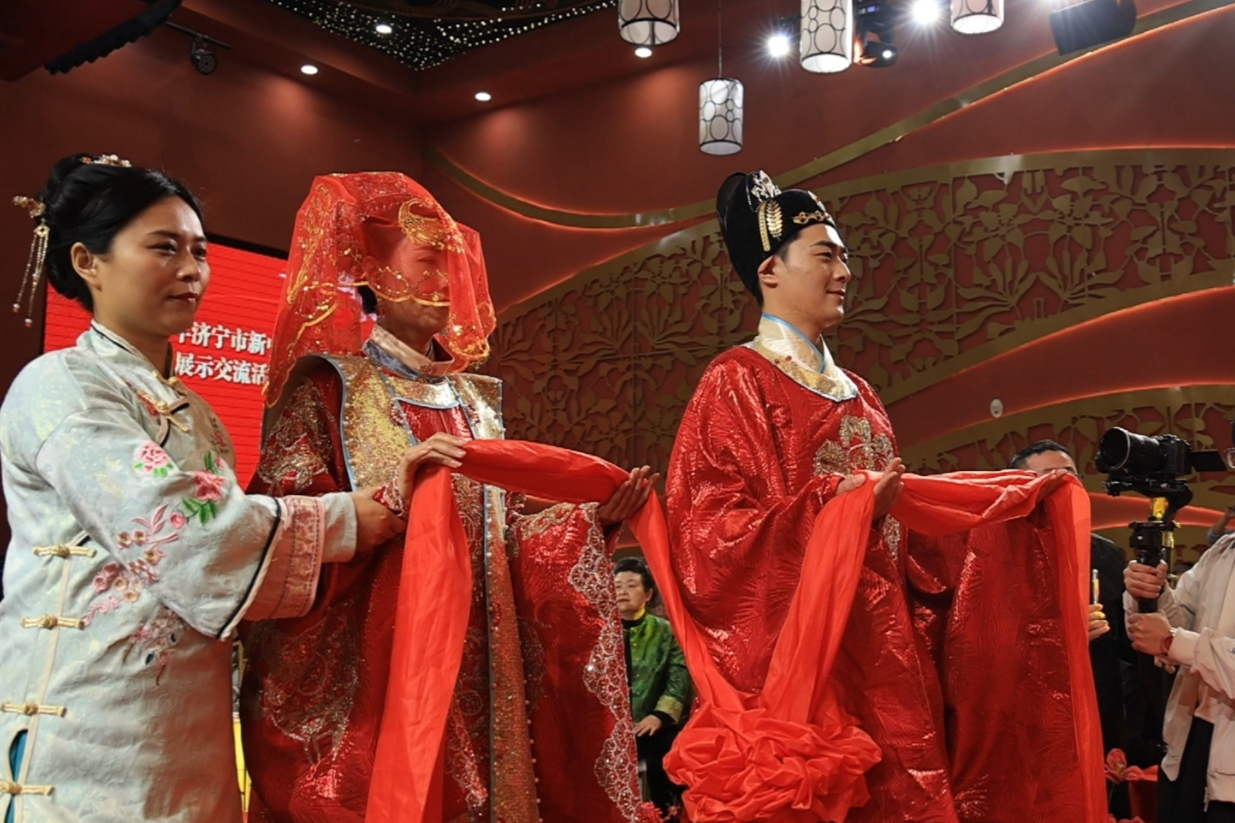 2025年濟寧市新中式婚禮展示交流活動舉行
